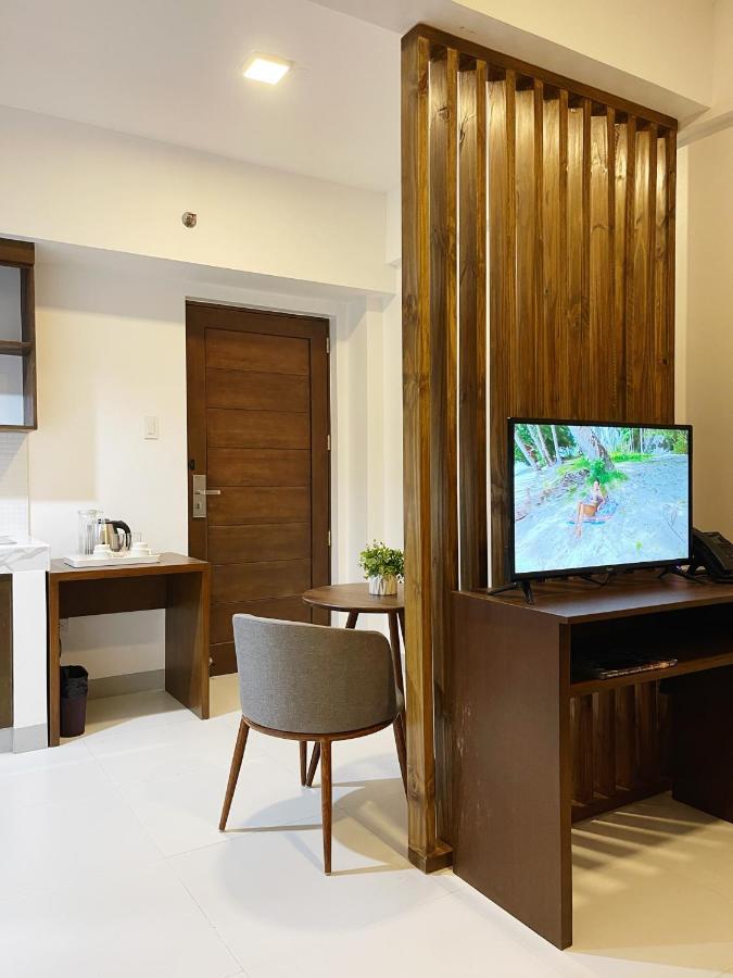 Airo Suites Makati Pasay Exteriér fotografie