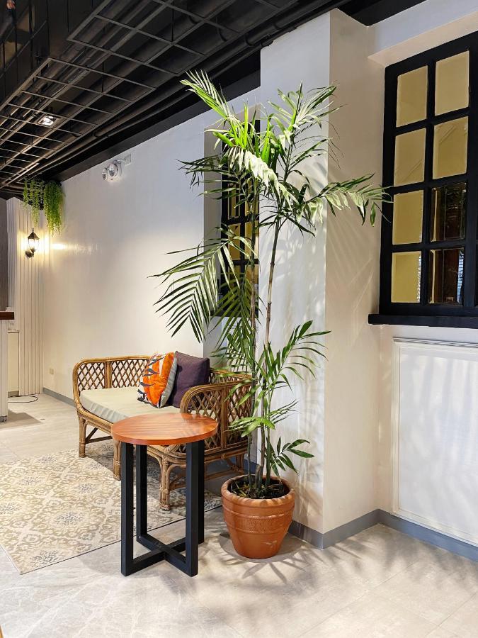 Airo Suites Makati Pasay Exteriér fotografie