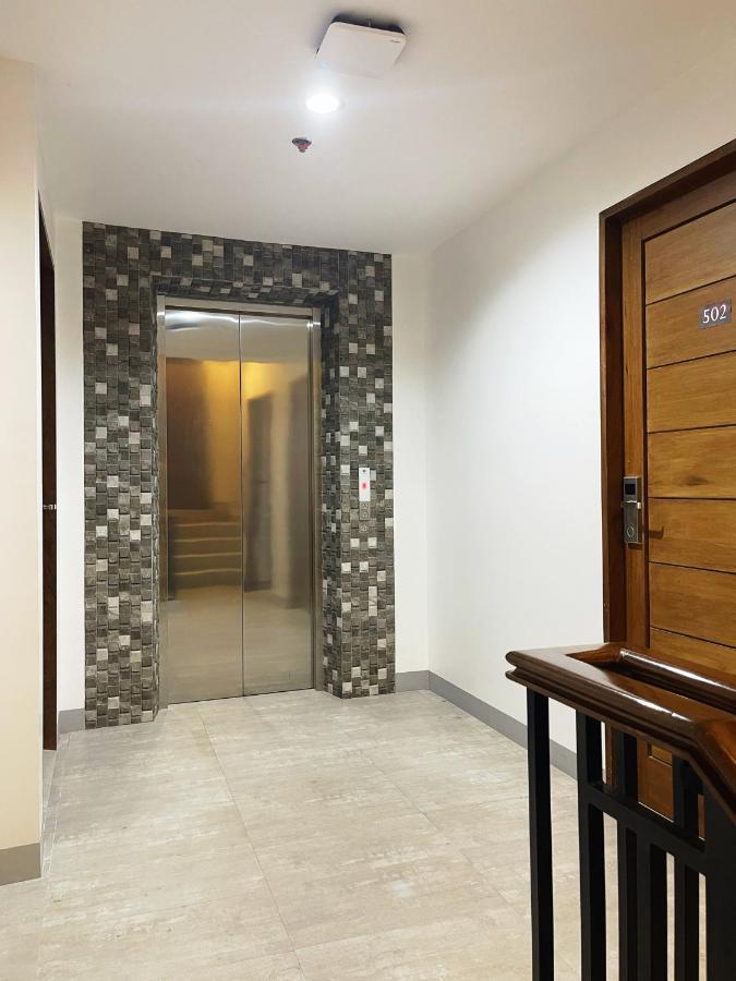 Airo Suites Makati Pasay Exteriér fotografie