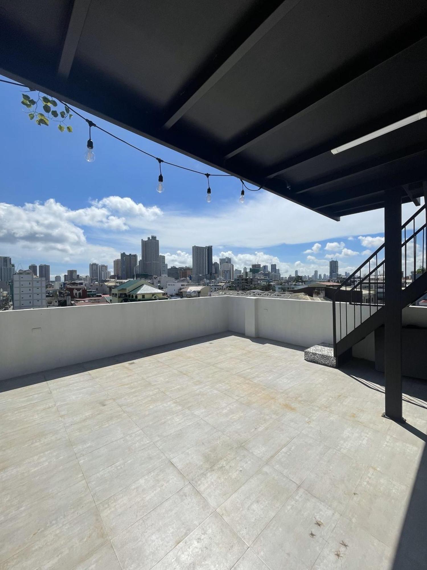 Airo Suites Makati Pasay Exteriér fotografie